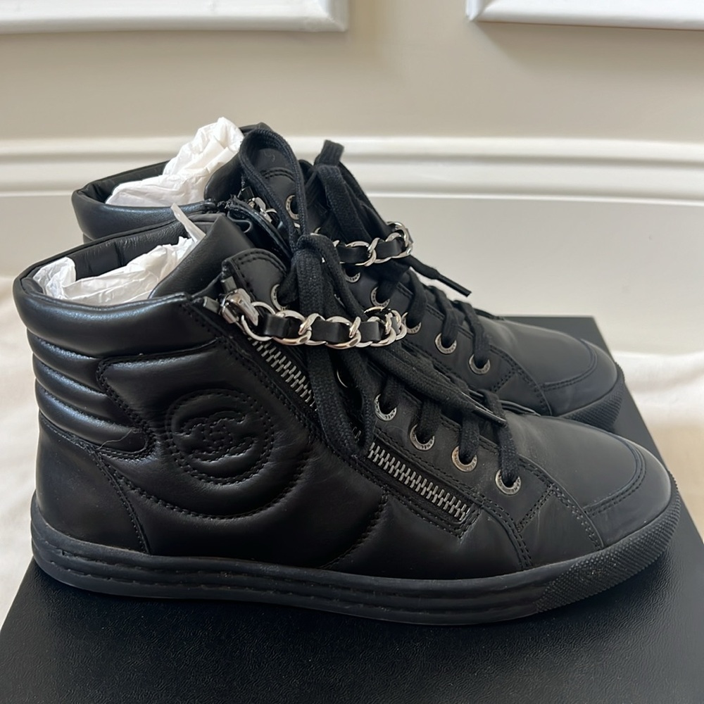 Chanel lambskin zipped chain sneakers!